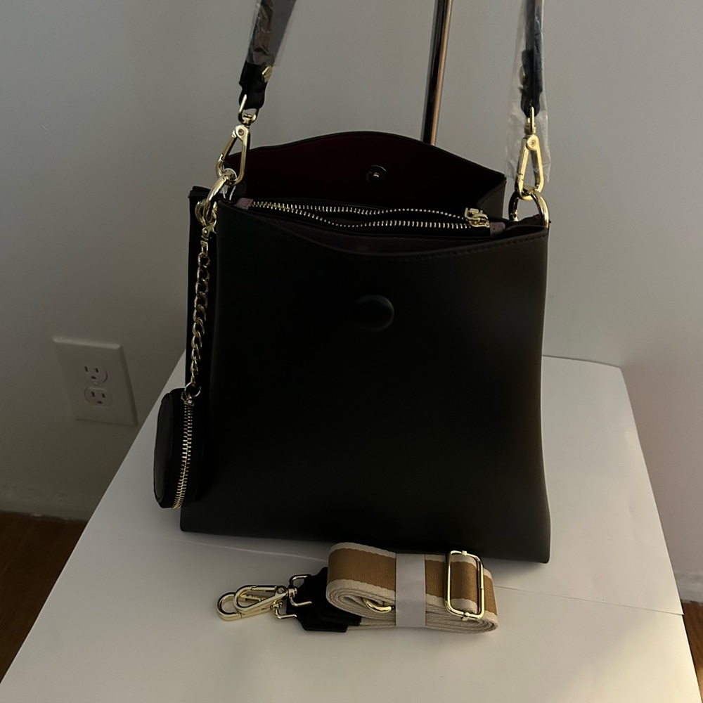 Shoulder bag